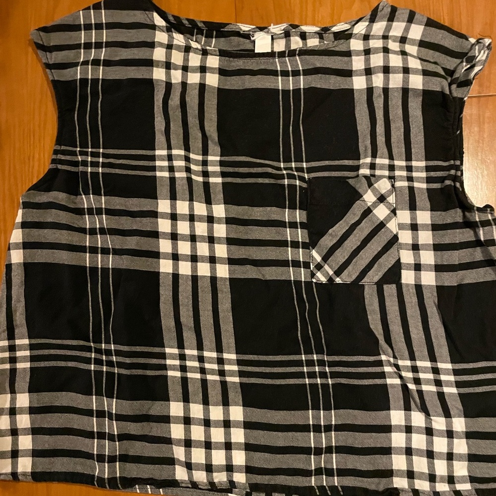 Black & White Plaid Sleeveless Top